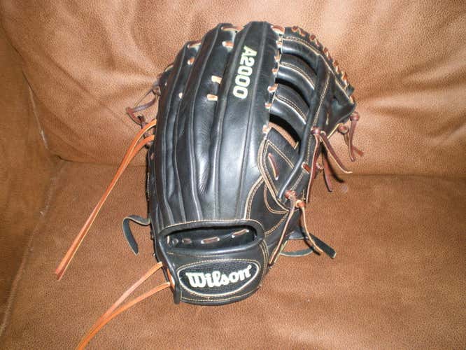 Wilson A2000 Baseball Glove