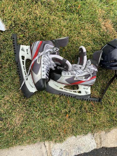 Vapor X7.0 Hockey Skates  Size 6.5