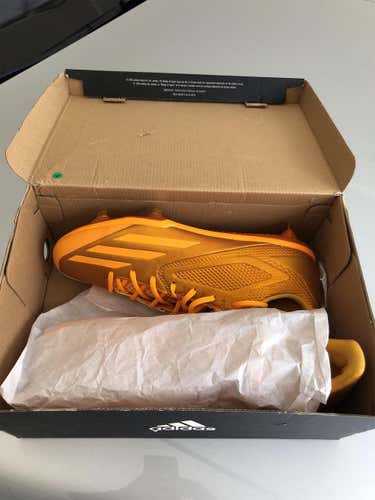New Men's 10.0 (W 11.0) Adidas