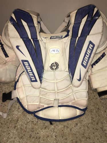Medium One 75 Elite Series Goalie Chest Protector Intermediate
