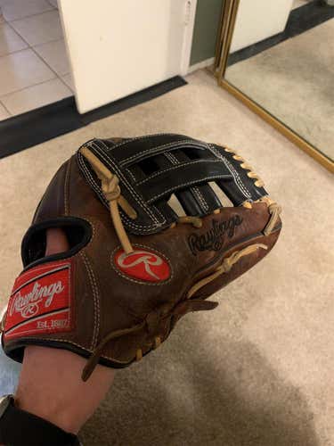 Heart of the Hide Baseball Glove