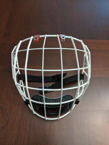 NEW CCM RES 300 Senior Cage Size Large