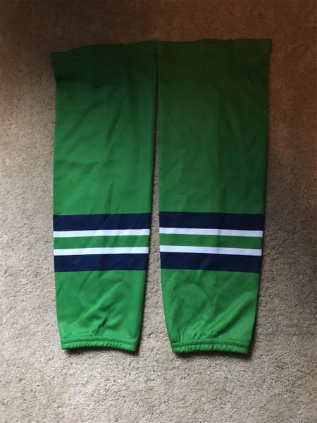 New Small  Socks Youth