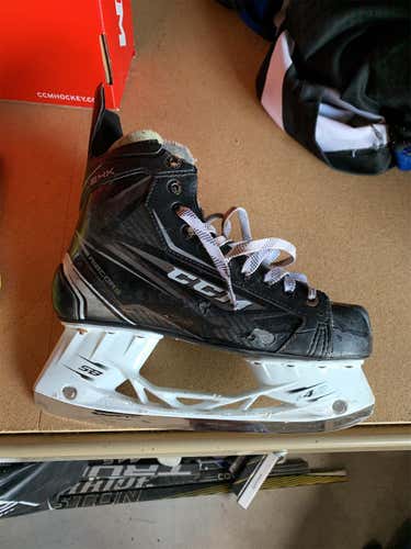 RibCor 64K Hockey Skates Senior Size 8.5