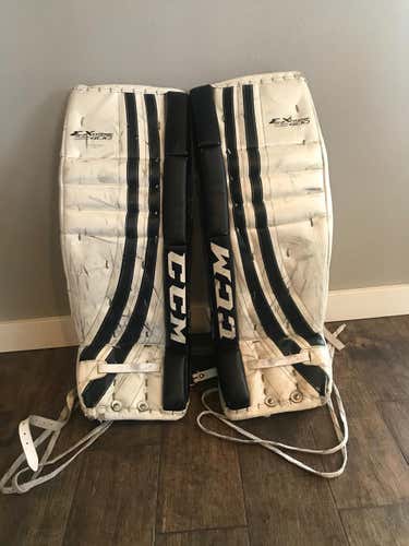 28" CCM Goalie Leg Pads
