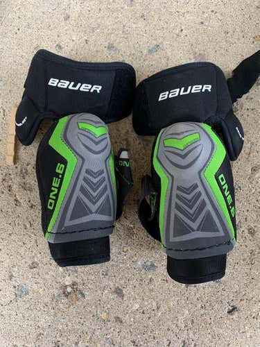 Small Supreme Elbow Pads Junior