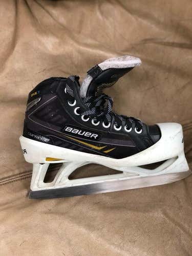 Supreme One.7 Hockey Goalie Skates Junior Size 4