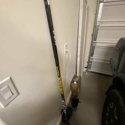 CCM Super Tacks AS2 Pro,LH, 80 Flex, P92 Similar Curve