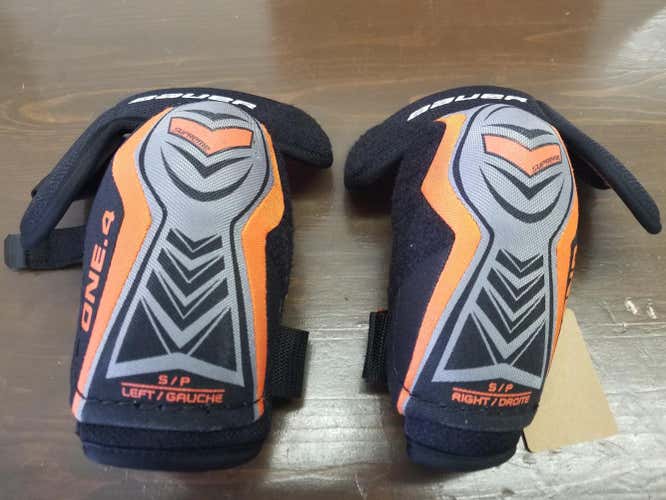 Small Bauer Supreme One.4 Elbow Pads Junior