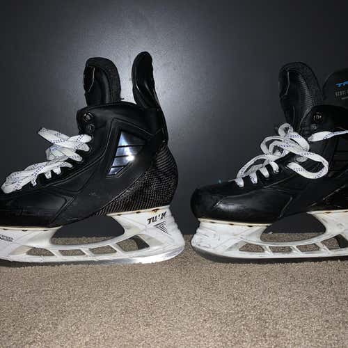True Hockey Skates Senior Pro Stock Size 8.5