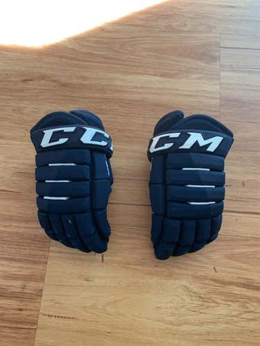 New Tacks 4 Roll Pro Gloves Senior