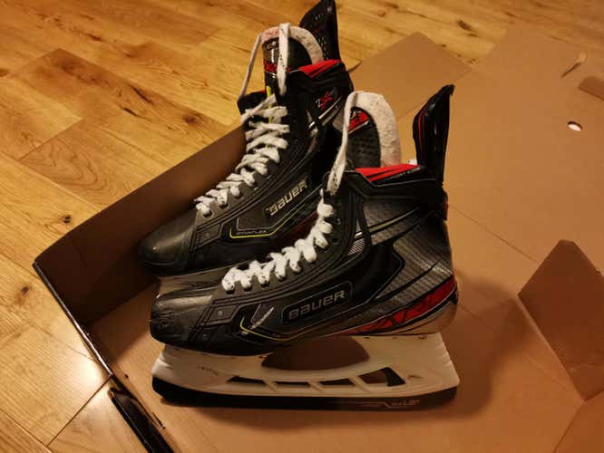 Bauer 2X Pro Hockey Skates Senior Size 9
