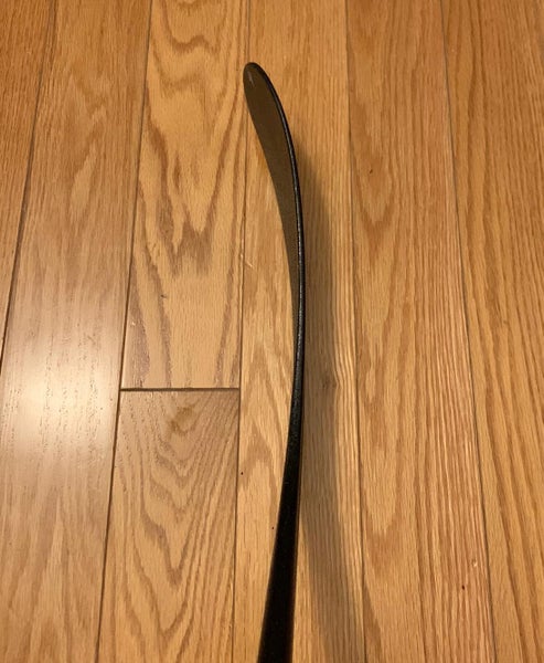 New Alpha QX Hockey Stick Righty Toe Senior Pro Stock