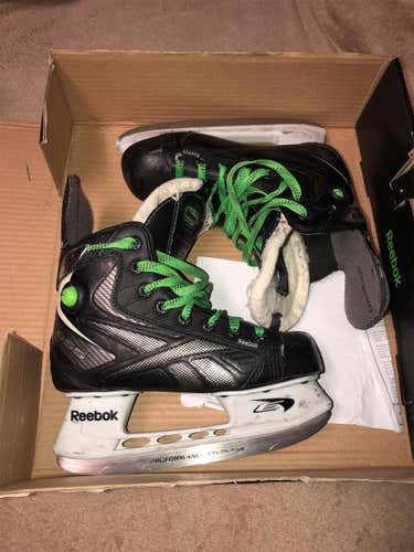 9k Hockey Skates Junior  Size 1