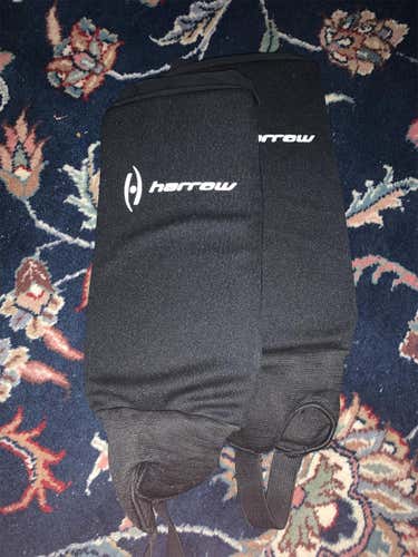 New Harrow Shin pads/ guards adult size