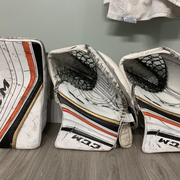 Jhonas Enroth Pro Return Glove Set(2 Gloves And Blocker) 580