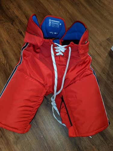 Winnipeg Jets Medium +1 Warrior Covert QRL Hockey Pants Senior Pro Stock