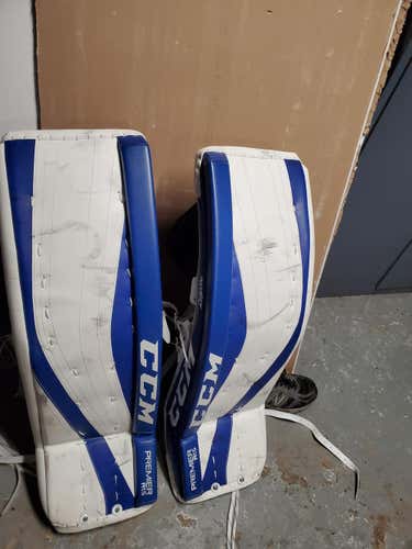 35" CCM Premier R1.5 Goalie Leg Pads Senior