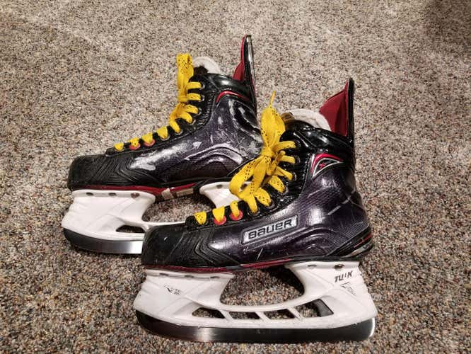 Bauer Vapor X800 Hockey Skates Junior Size 2