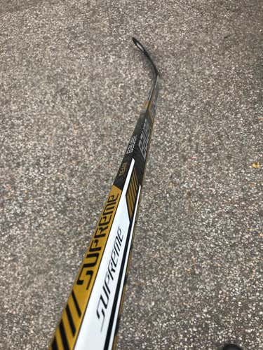 NEW BAUER TEAM SUPREME (no grip) - RH P92 77flex