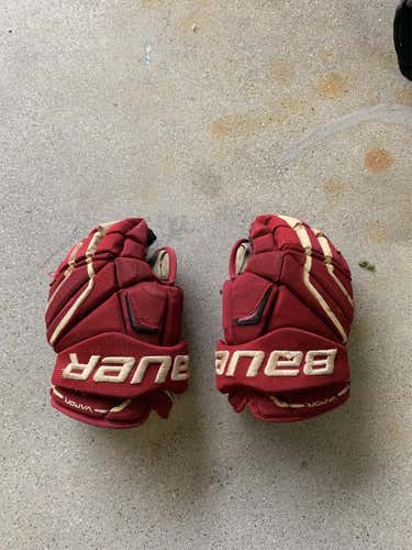Boston College Vapor APX2 Pro Gloves Senior Pro Stock