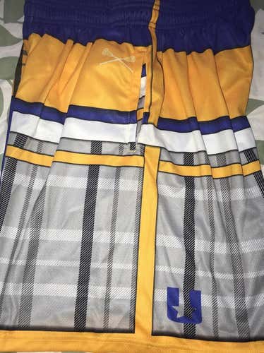 Men's Large Universal Plaid Shorts Adult