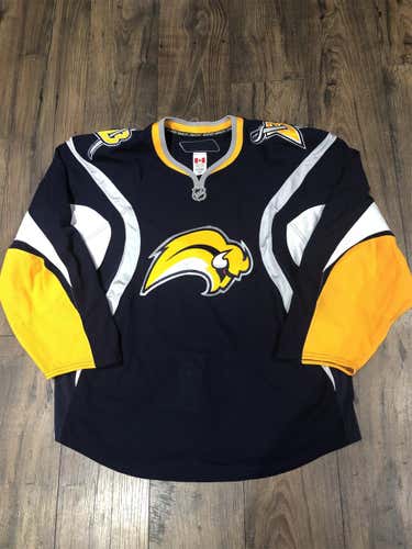Brand New Reebok Team Issued Buffalo Sabres Authentic NHL Jersey 54