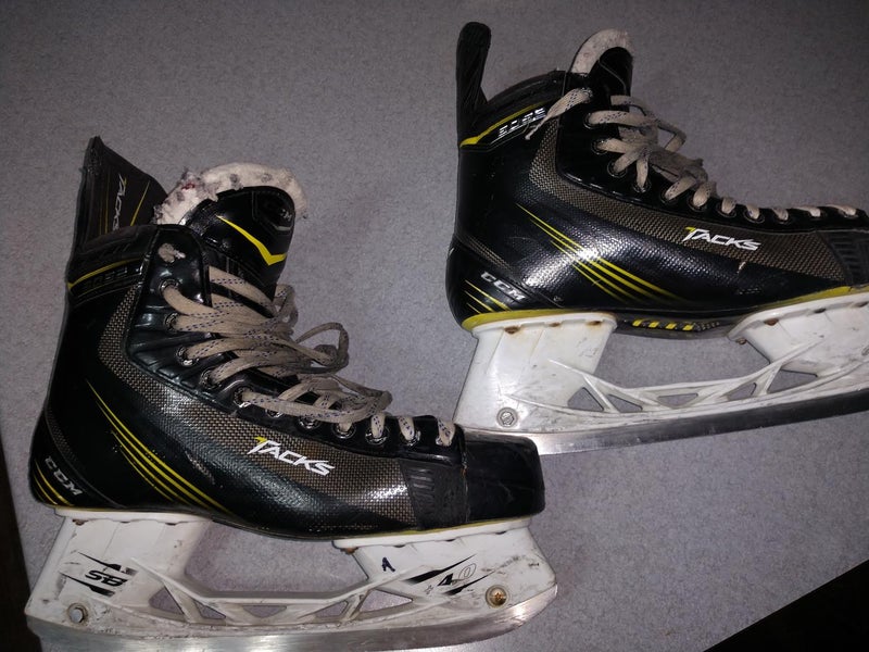 CCM Tacks 6052 Hockey Skates Senior Size 11