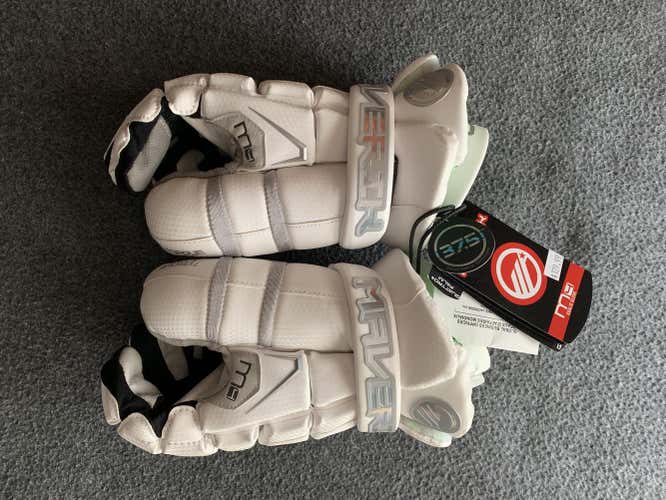 New Maverik M4 Goalie Gloves