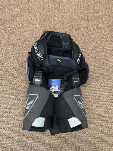 New Small 9K Girdle Hockey Pants  Senior