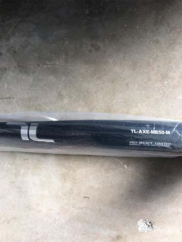 New Tucci Bat