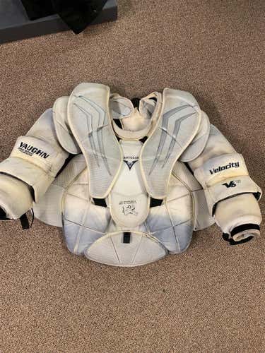 Large V6 2200 Pro Goalie Chest Protector Senior Pro Stock