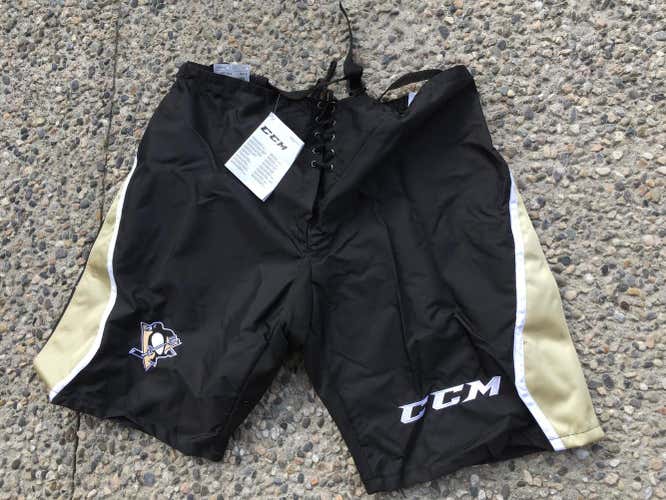 New Large CCM Pittsburgh Penguins Pant Shell Senior Pro Stock