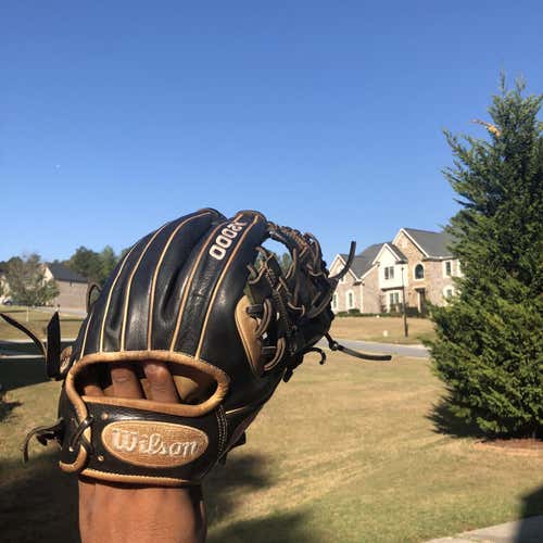 A2000 Baseball Glove