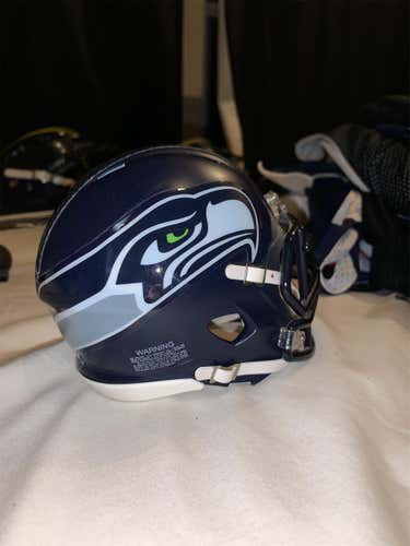 Seattle Seahawks fan mini helmet