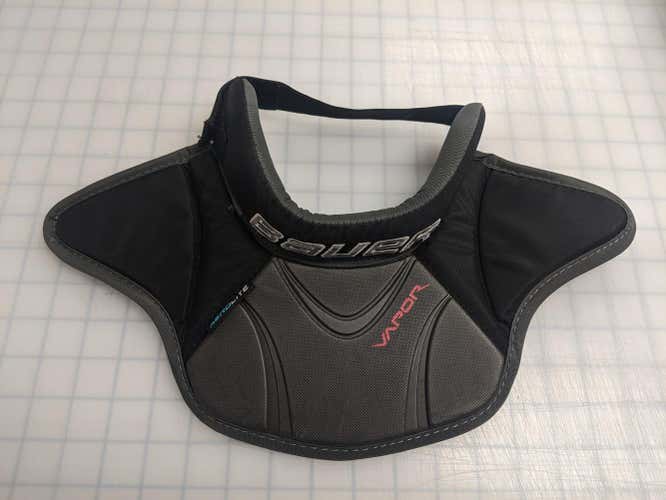 Bauer Vapor Neck guard