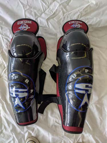 New CCM Hockey Shin Pads Senior 15.5"