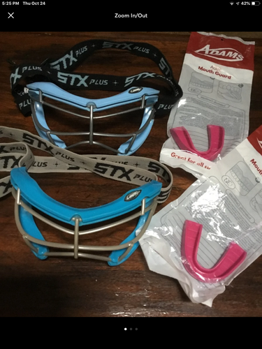2 pairs of Goggles N 2 new mouthpieces