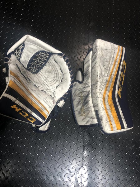 CCM Premier R1.9 Goalie Gloves & Blockers Regular Intermediate
