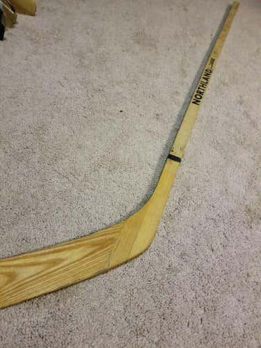 NEW YORK ISLANDERS 82'83 Stanley Cup Season Multi Signed Hockey Stick COA