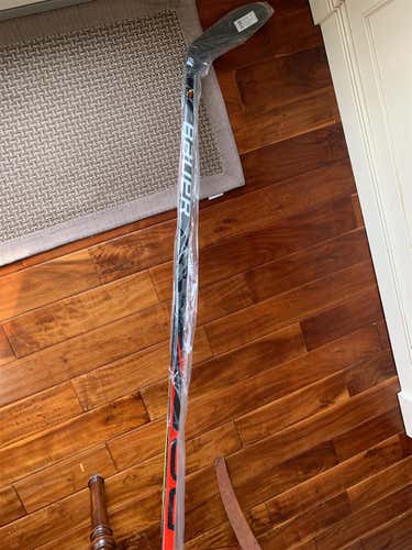 New Fly Lite Hockey Stick Righty Toe Senior