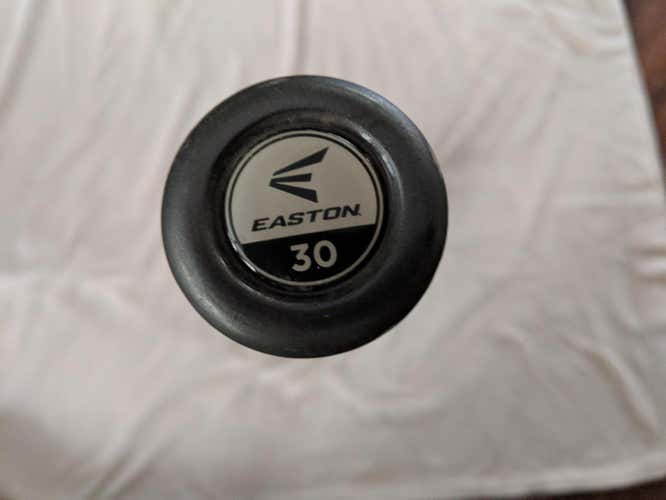 2015 Easton Mako Bat