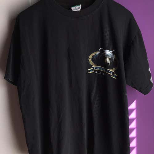 Vintage 90’s Alaska Black Bear Outdoors Large  Shirt Adult