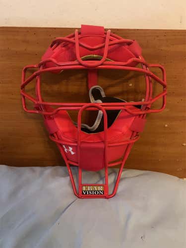 New Under Armour Catcher's Mask