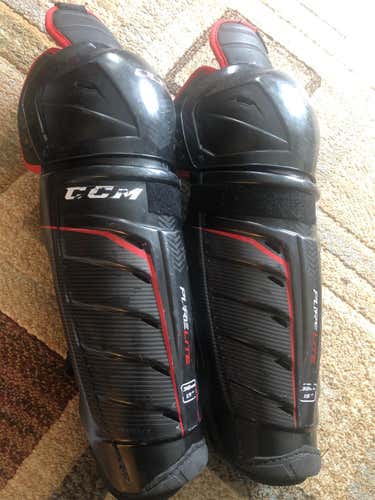 QuickLite Shin Pads Senior Pro Stock