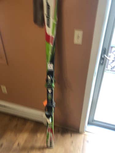 11 Unisex 151 - 160 cm Racercg Skis