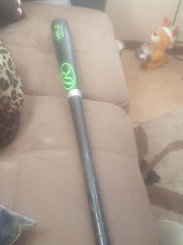 Black 2018 Rawlings R271V Bat