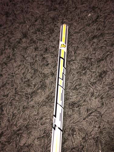 Maverick Bolt Used Lacrosse Shaft