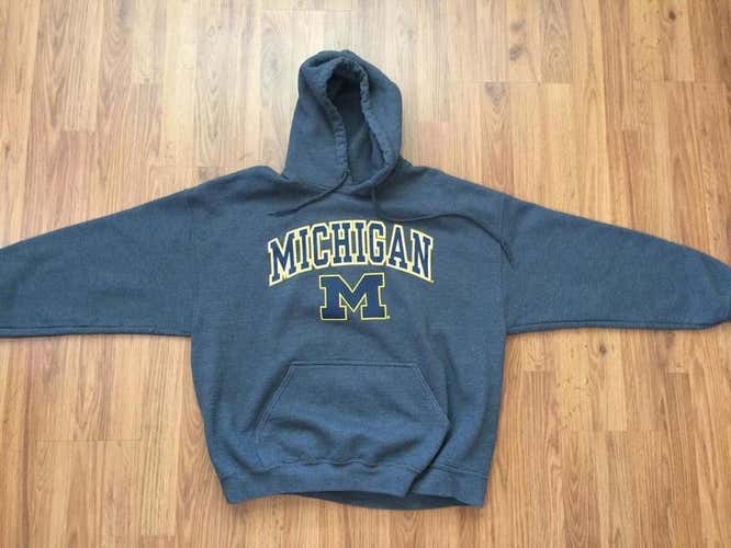 Michiagan Hoodie Titans Hat Dixie State Hat Bundle for @noah_go!