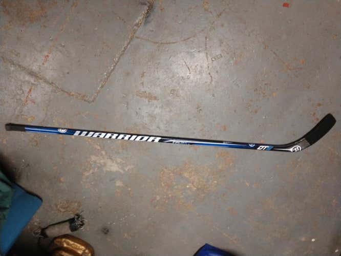 Warrior Covert DT2 Hockey Stick Righty Senior Pro Stock